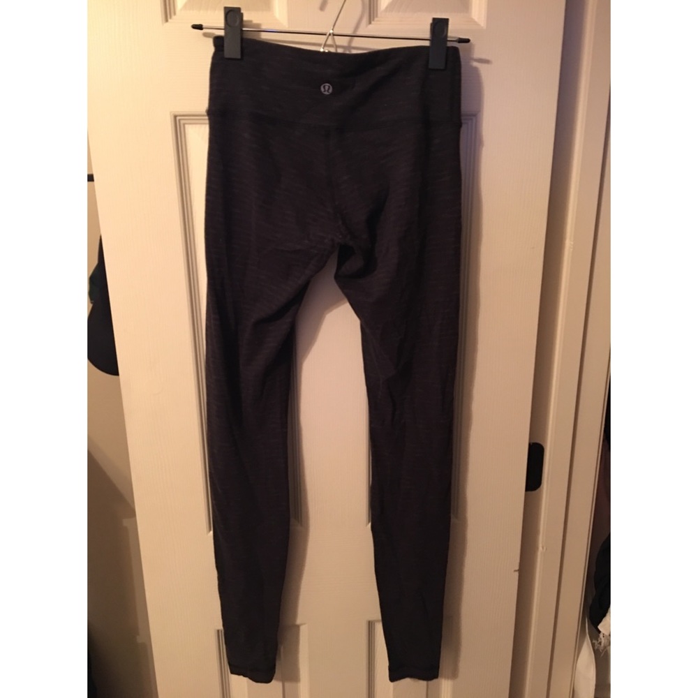 Lululemon Heathered Gray Wunder Under Leggings - image 2